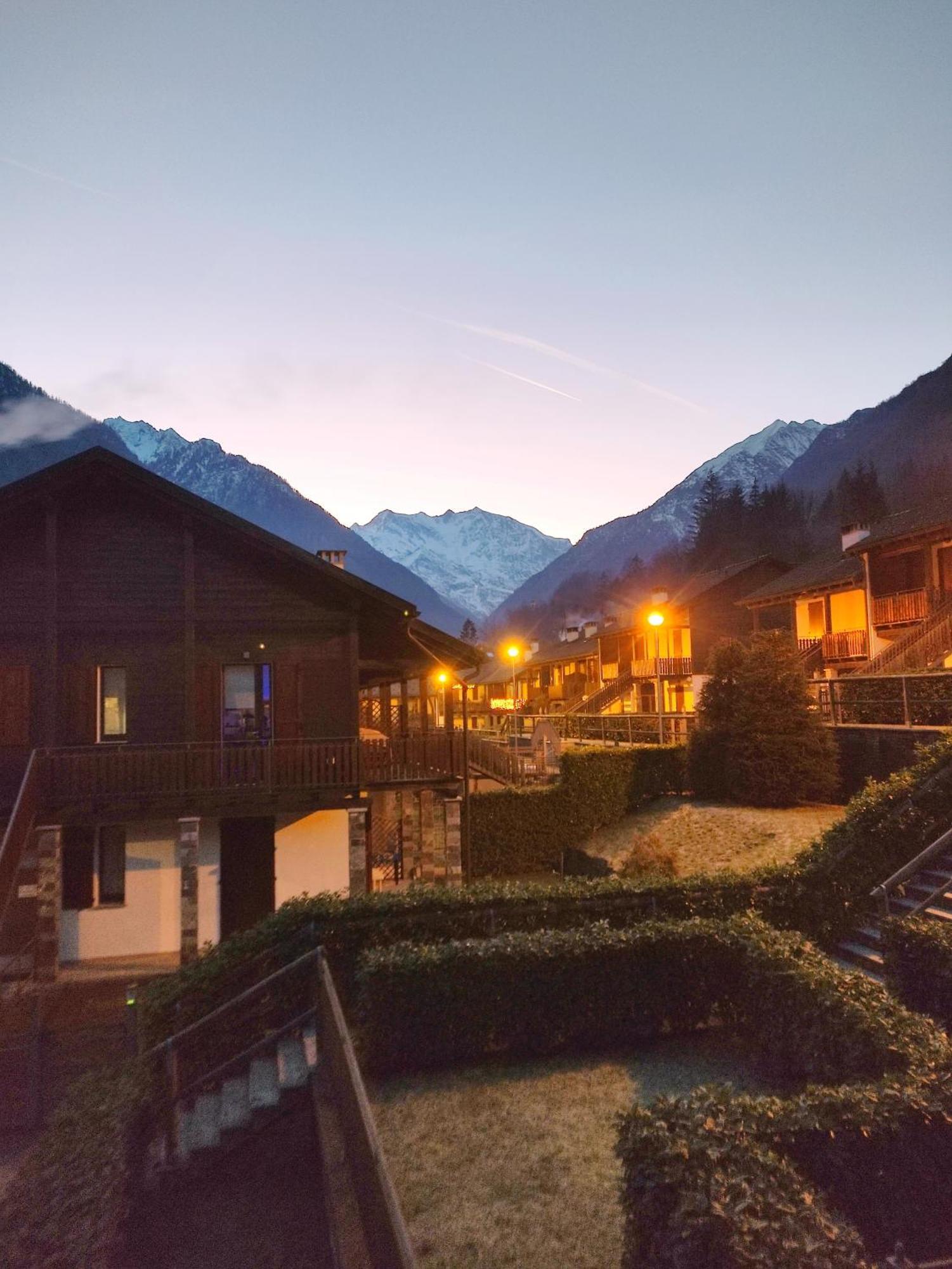 La dimora delle corti Villa Vanzone Esterno foto